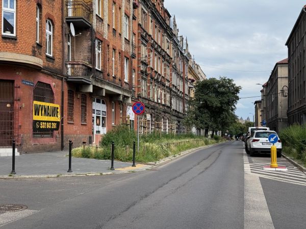 Uwaga kierowcy i pasażerowie! Roboty drogowe na ul. Nawrota związane ze wzmocnieniem podbudowy drogi