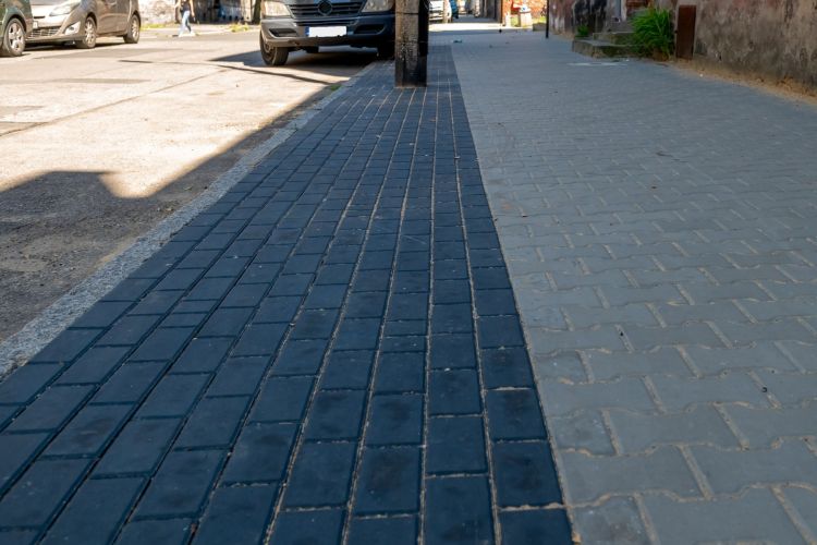 Chodniki w Rozbarku i Śródmieściu przebudowane