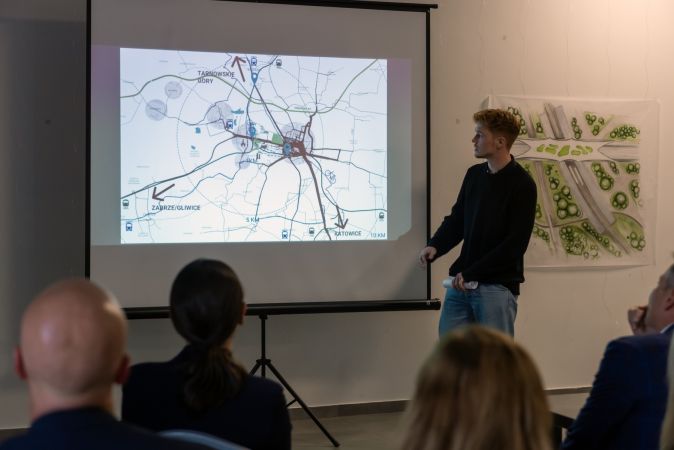 Jakie funkcje powinny spełniać centra przesiadkowe w Bytomiu? Swoje koncepcje przedstawili studenci architektury z Polski i Czech