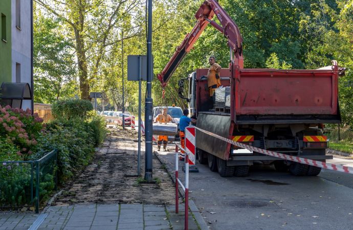Ruszył remont 500-metrowego odcinka ul. Armii Krajowej w Łagiewnikach