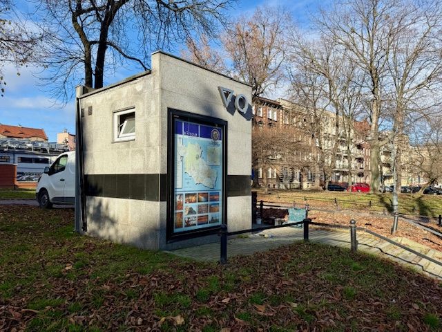 Bezobsługowe toalety na kartę