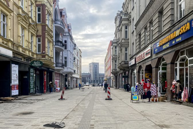 Trwa rewitalizacja ulicy Dworcowej. Co słychać na placu budowy?