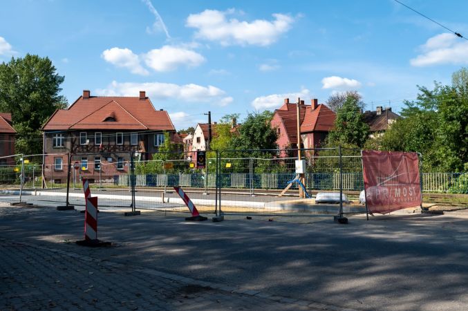 Zmiana organizacji ruchu na wiadukcie na ul. Zabrzańskiej w Bobrku