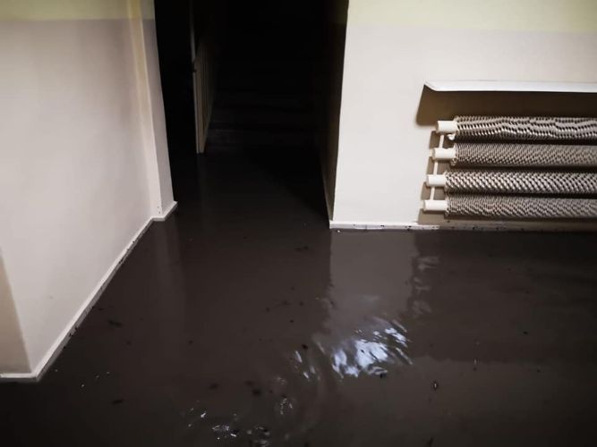 Rozwiązujemy problem podtopień budynków w rejonie ul. Nickla i Relaksowej w Miechowicach.